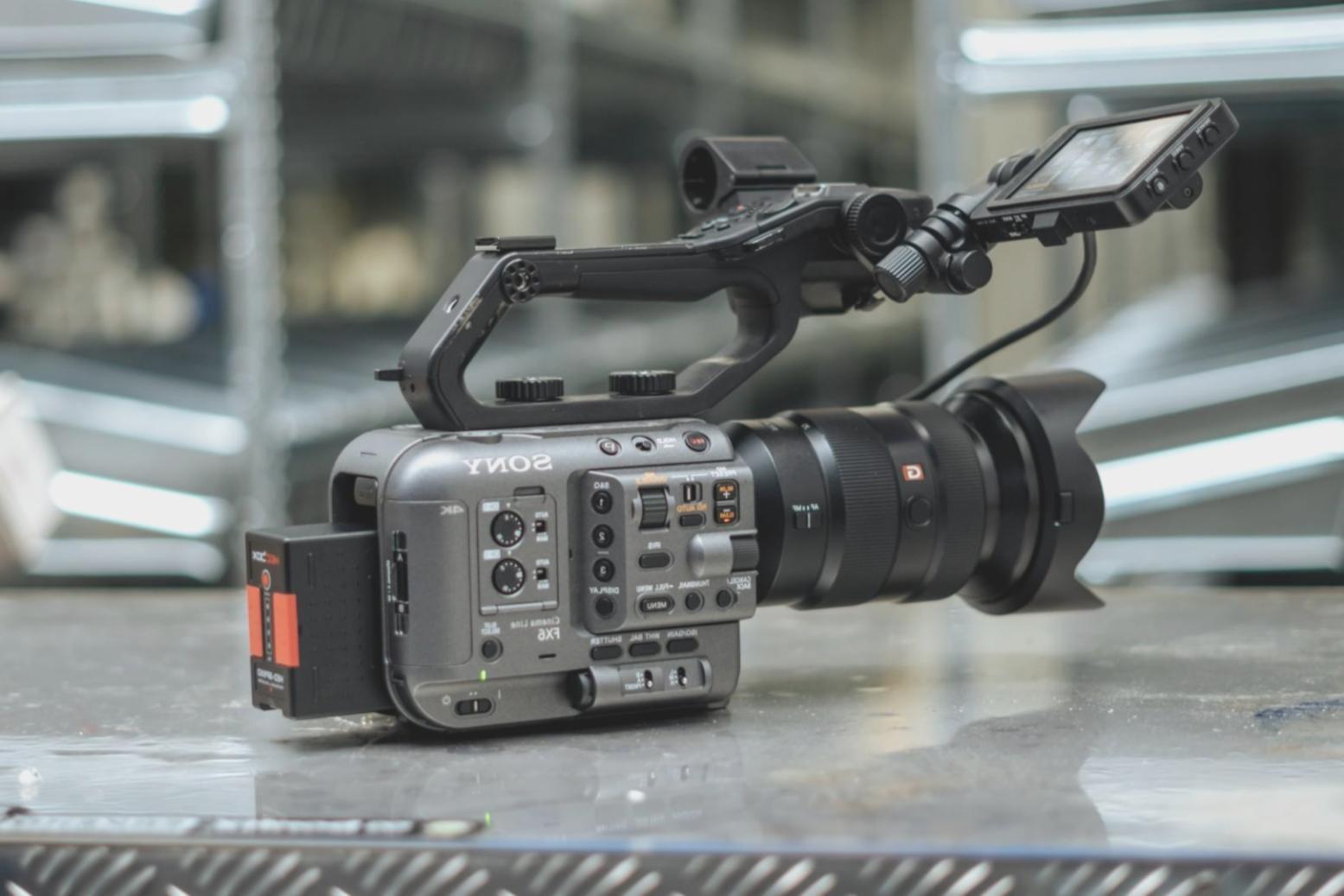 Kreative Videobearbeitungssoftware auf hochauflösendem Display